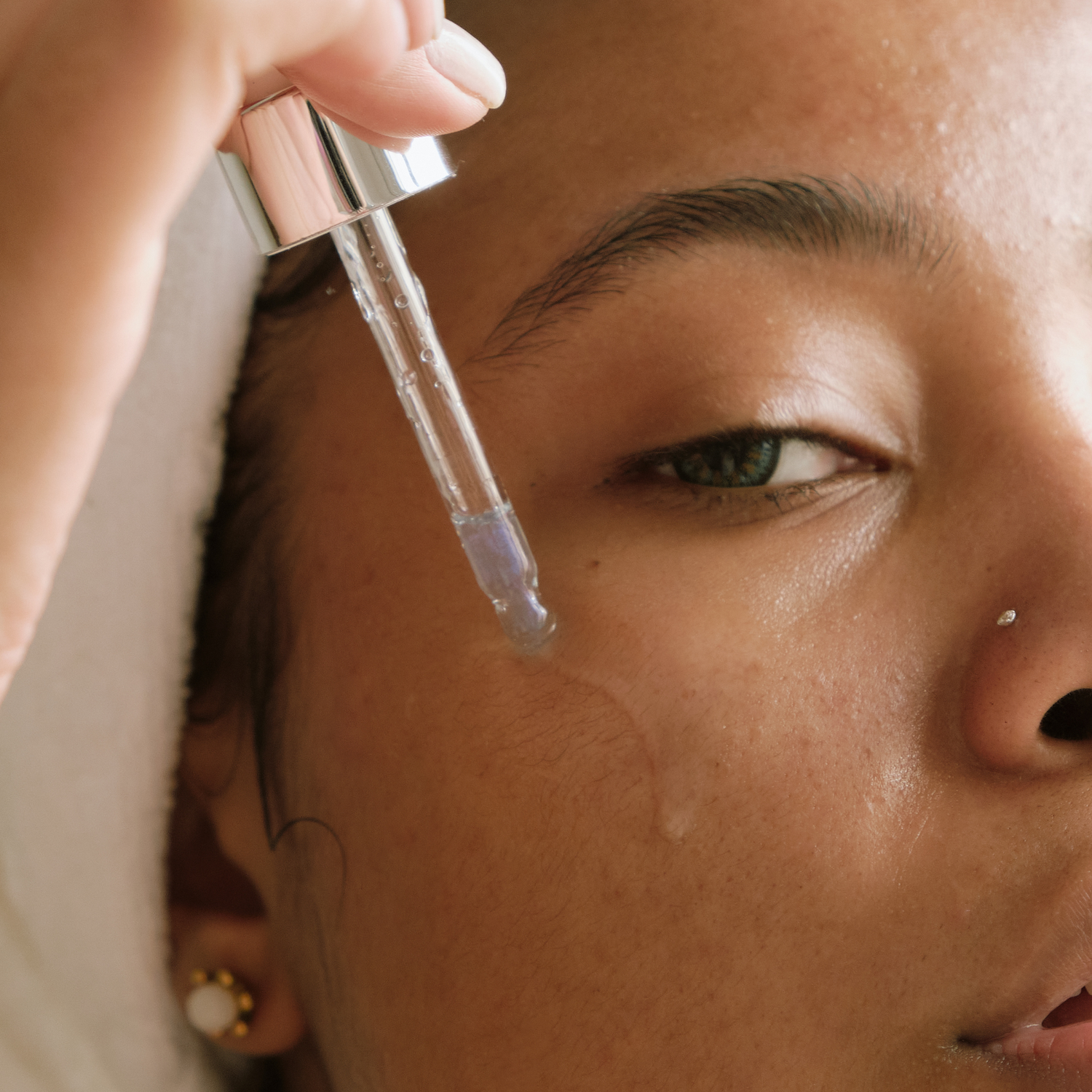 Spilanthol - Natürliche Muskelentspannung für glatte Haut